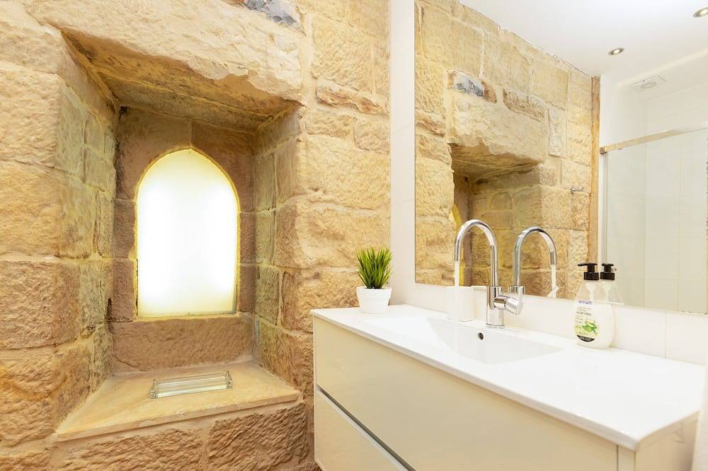 Entire apartment, Zigordia 9 Apartment - Well located housing by Egona in Zarautz, Basque Coast (Spain)