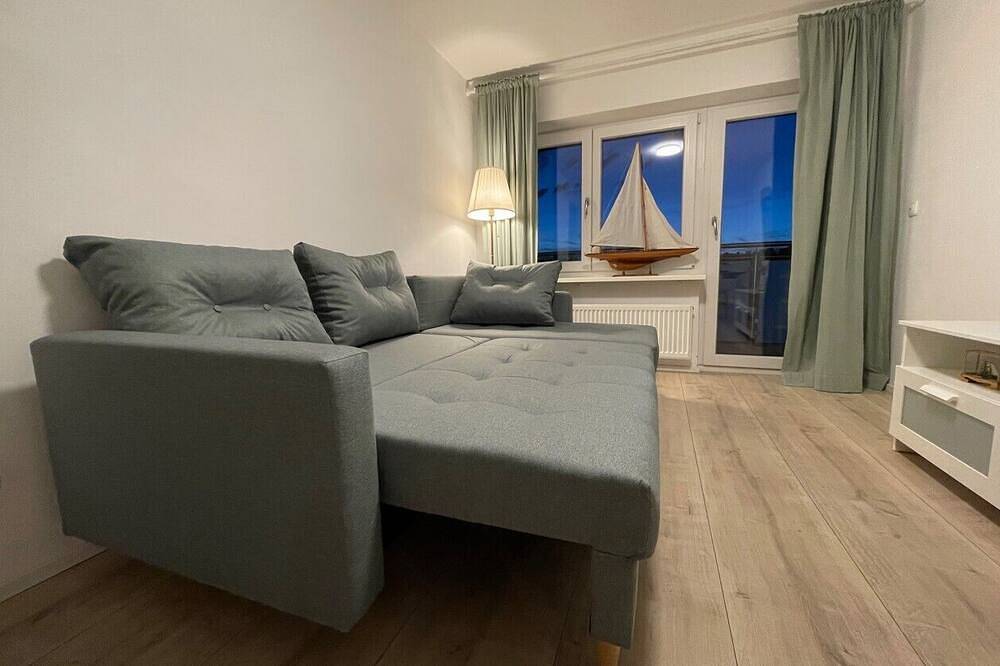 Ganze Wohnung, Ferienwohnung Seeblick, 60 qm, 1 sep. Schlafzimmer mit Balkon in Seeon, Seebruck