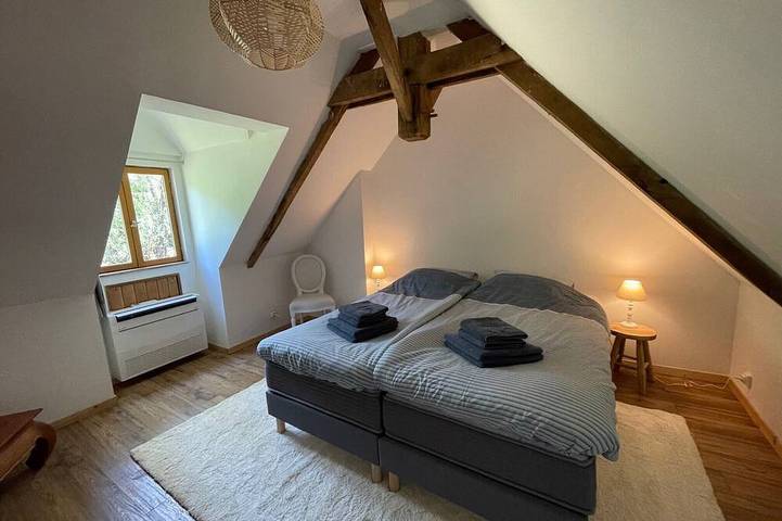 Gîte pour 6 personnes, avec jardin à Saint-Paul-la-Roche - 4