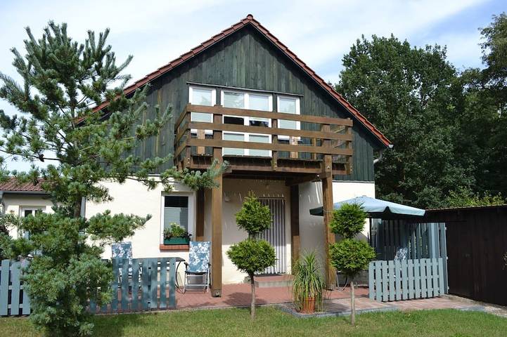 Ferienwohnung für 2 Personen, mit Garten in Dobbin-Linstow