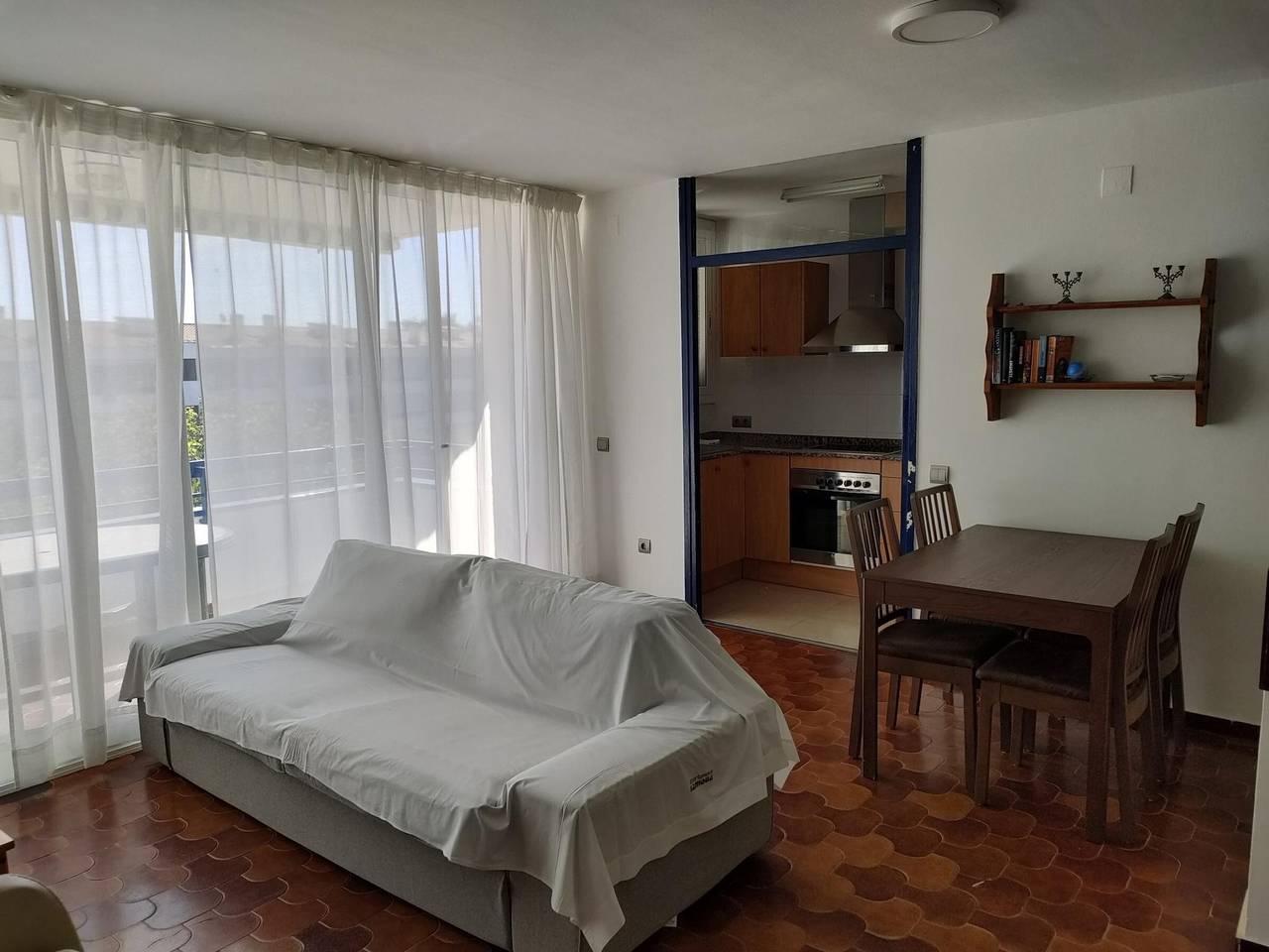 Ganze Wohnung, Bel appartement à Torredembarra : 3 chambres, piscine, Wifi, à 200m de la plage in Torredembarra, Costa Dorada