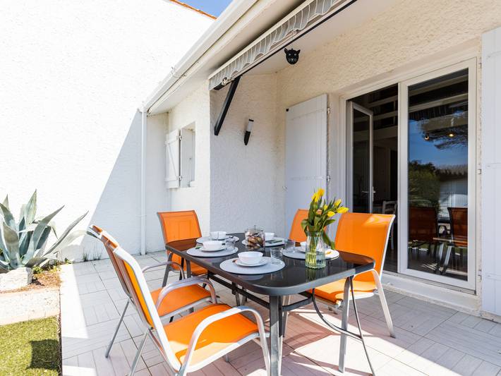 Casa de vacaciones para 5 personas, con terraza y jardín - 1