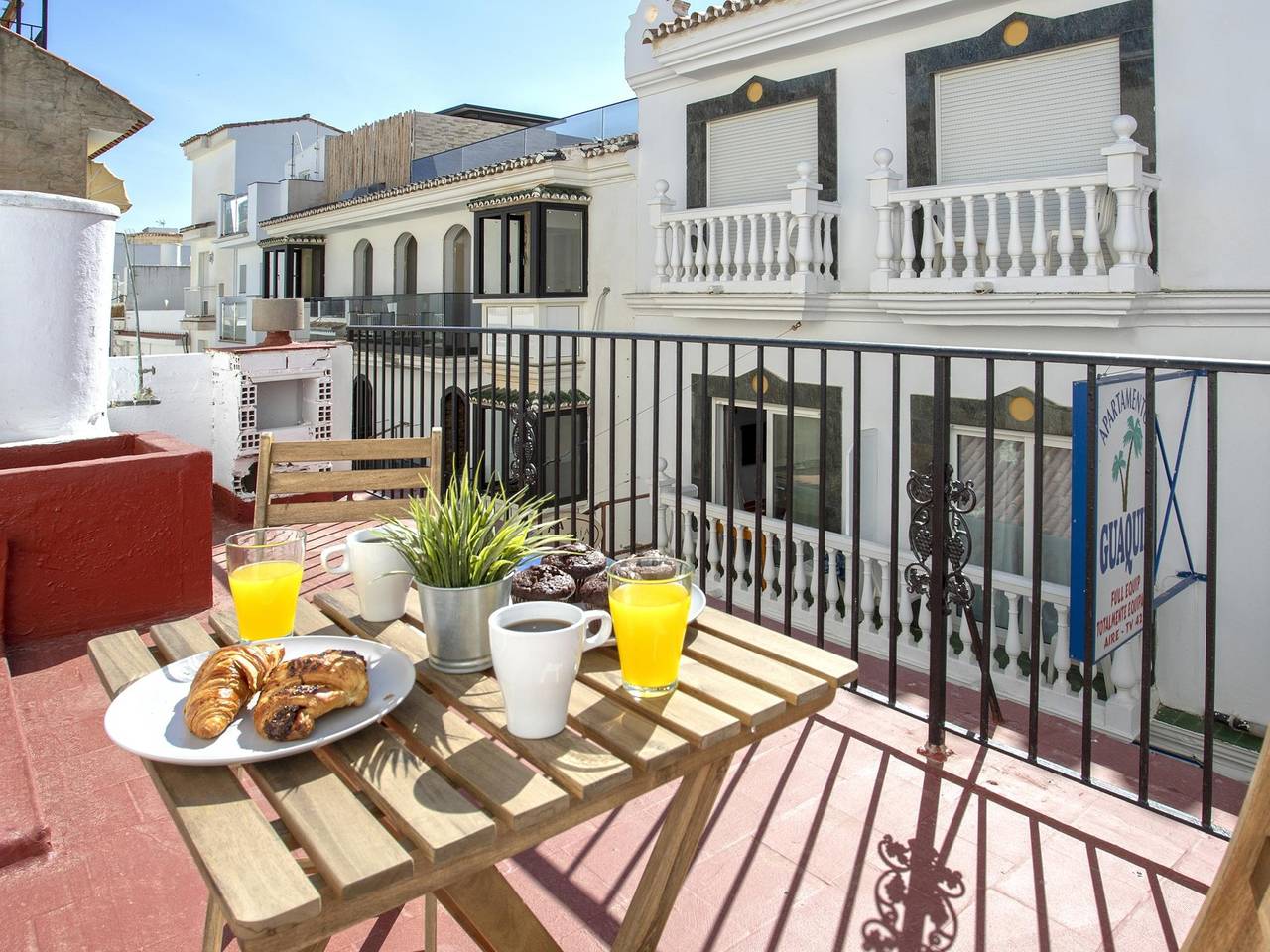 Entire studio, Sunstay Dream Flat I Carihuela Beach Torremolinos in La Carihuela, Torremolinos