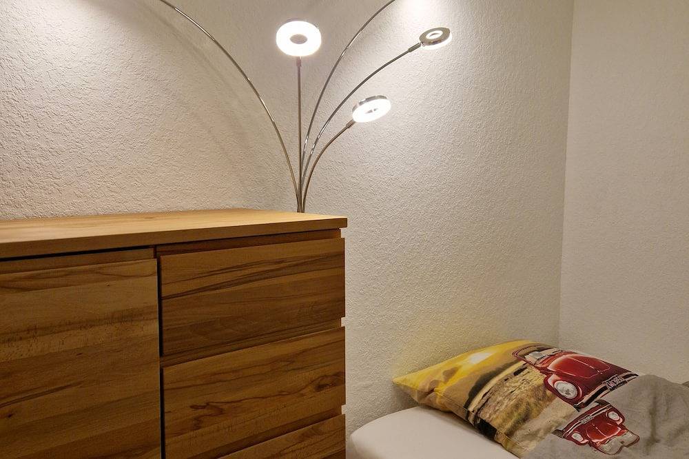 Ganze Wohnung, Abschalten, entspannen, erholen ... - Hallenbad (12x6m) u. Sauna im Haus! in Unterkirnach, Mittlerer Schwarzwald