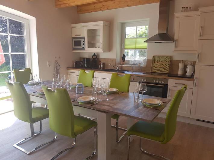 Ferienhaus für 5 Personen, mit Terrasse und Garten sowie Sauna in Eilsum - 4