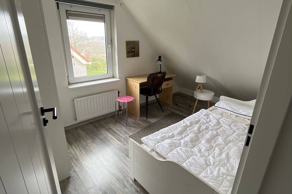 Neu renoviertes 5* Ferienhaus im Ferienpark Zeeland Village Scharendijke - Sauna in Scharendijke, Zeeuwse Kust