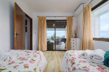 Villa para 8 Pessoas em Fenais da Luz, Ilha de São Miguel, Foto 2