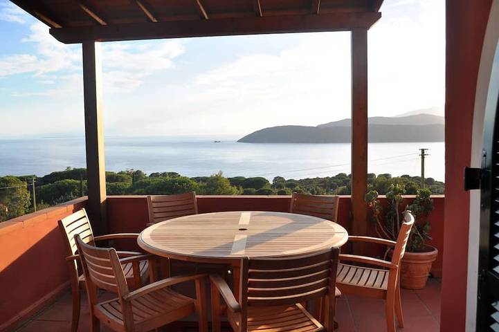 Casa vacanza per 6 persone, con giardino e balcone, con animali domestici in Capoliveri