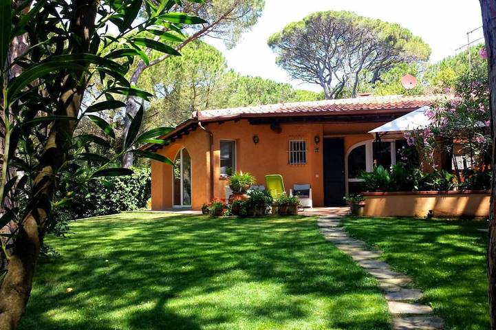 Villa pour 8 personnes, avec Terrasse et Jardin à Roccamare