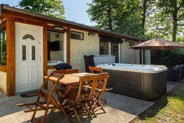Maison de vacances pour 4 personnes, avec jacuzzi ainsi que jardin et terrasse dans le Loir-et-Cher