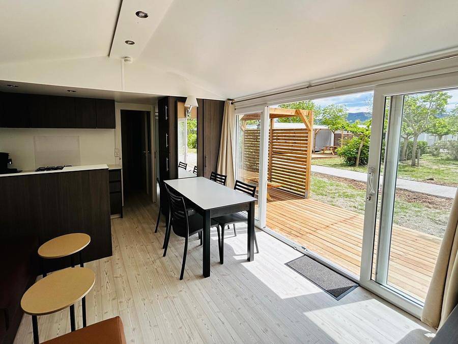 Camping La Tour de France - Mobilheim 6 personen - 3 Zimmer Premium (Klima + Plancha) in Latour-de-France, Regionaler Naturpark Corbières-Fenouillèdes