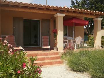 Gîte pour 4 personnes, avec terrasse et jardin à Montfaucon (France)