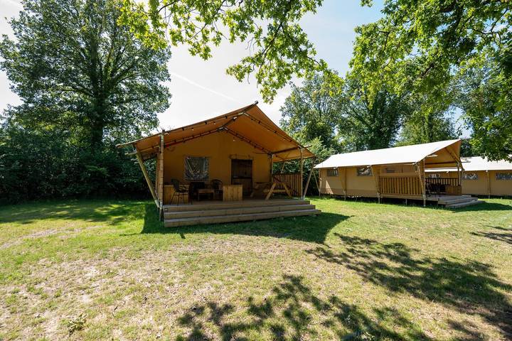 Zelt für 4 Personen, mit Pool und Terrasse sowie Sauna, mit Haustier - 1