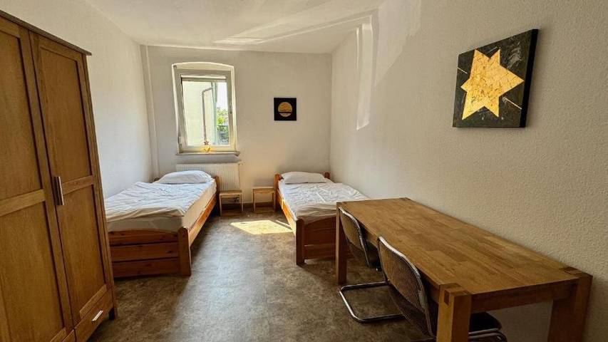 Ferienwohnung für 6 Personen, mit Terrasse und Garten