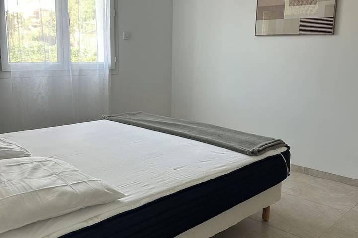 Location de vacances pour 8 personnes à Uzer - 2