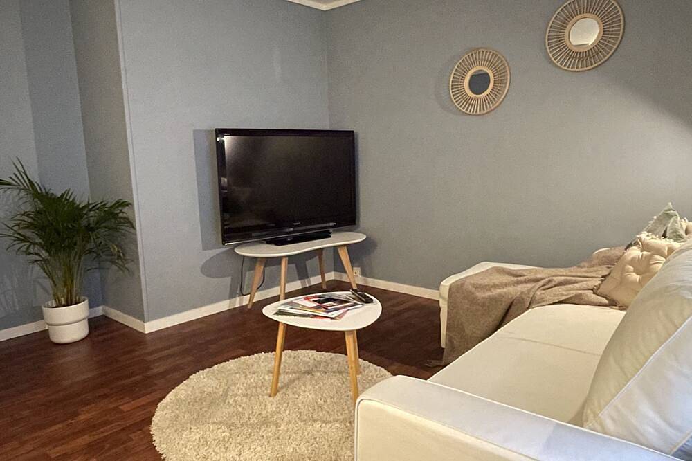 Ganze Wohnung, Charming 2-Bed Apartment in Stavanger in Storhaug, Stavanger