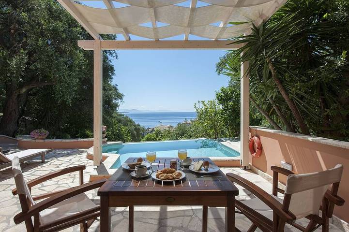 Gîte pour 2 personnes, avec terrasse et jardin