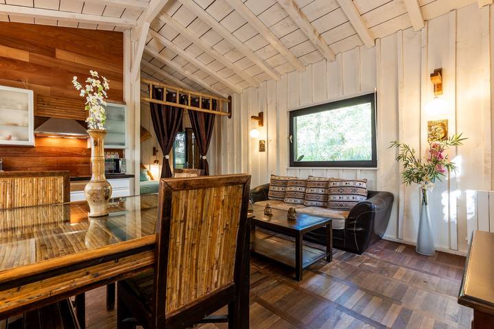 Chalet "Savannaketh" avec terrasses privées et Wi-Fi in Lac de Lacanau, Lacanau