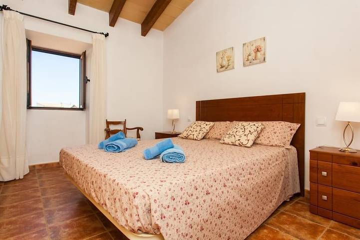 Hütte für 6 Personen, mit Balkon und Garten in Santanyí - 4
