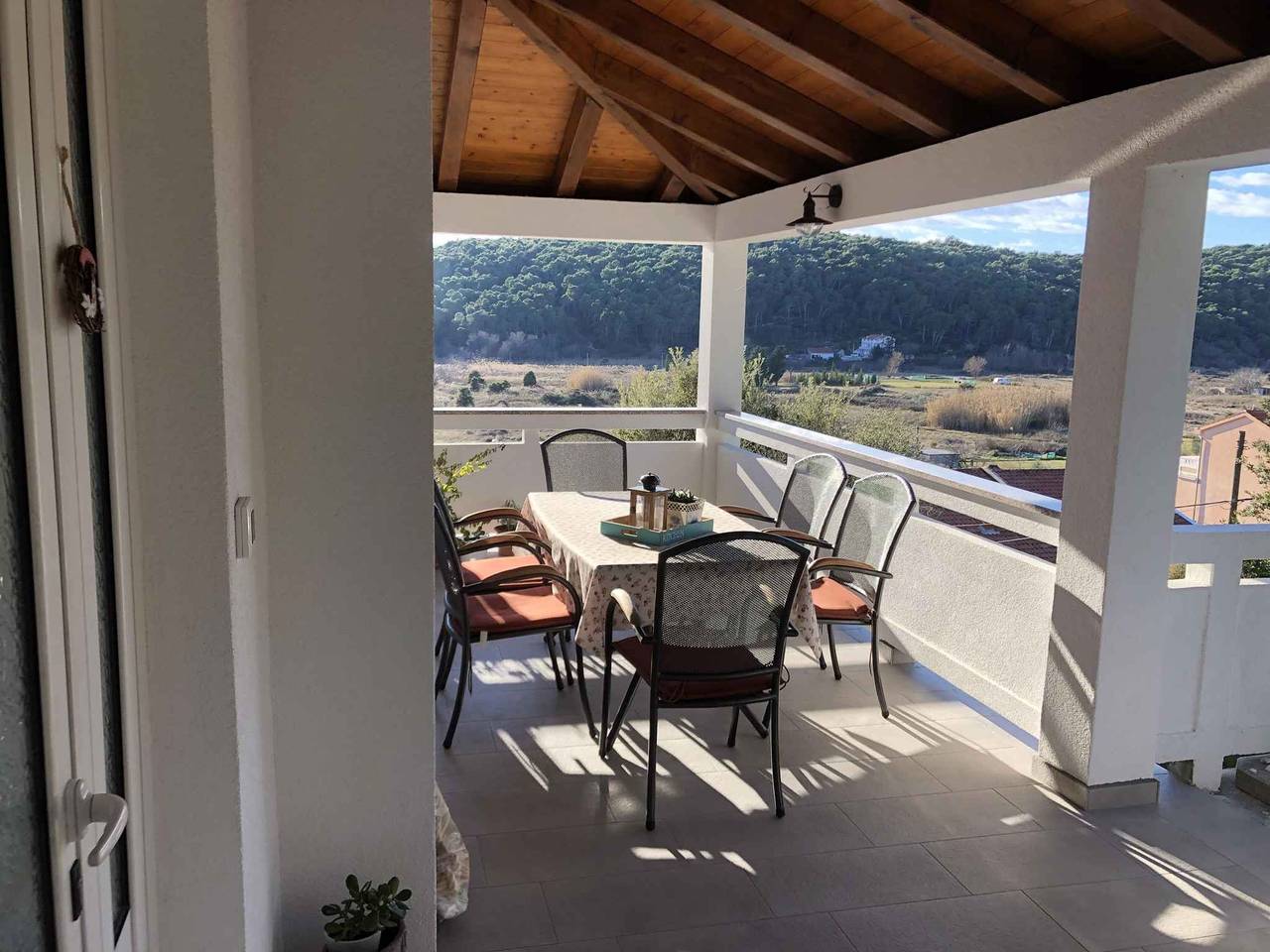 Ganze Ferienwohnung, Ferienwohnung mit Klimananlage und Terrasse in Kampor, Rab