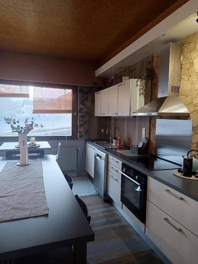 Gîte pour 5 personnes, avec terrasse et jacuzzi à Ramonchamp - 2