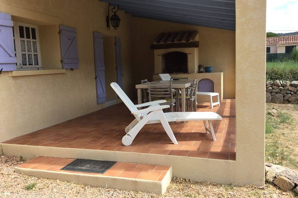Appartement entier, A Nepita - calme entre mer et maquis à Sartène in Roccapina, Sartène