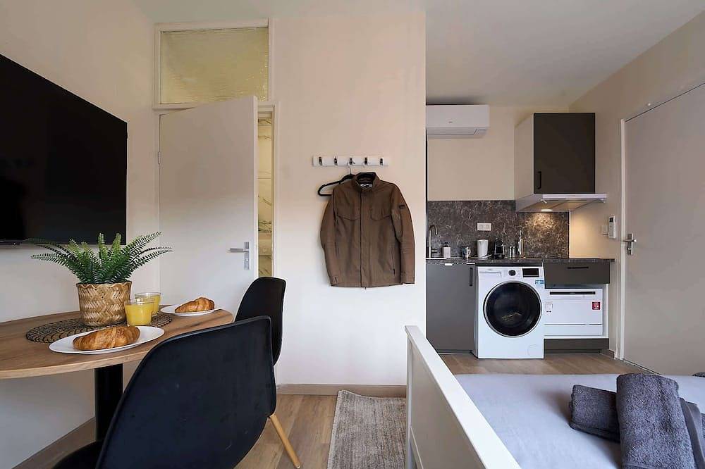 Geheel appartement, Modern Studio in Vibrant Eindhoven in Eindhoven, Noord-Brabant