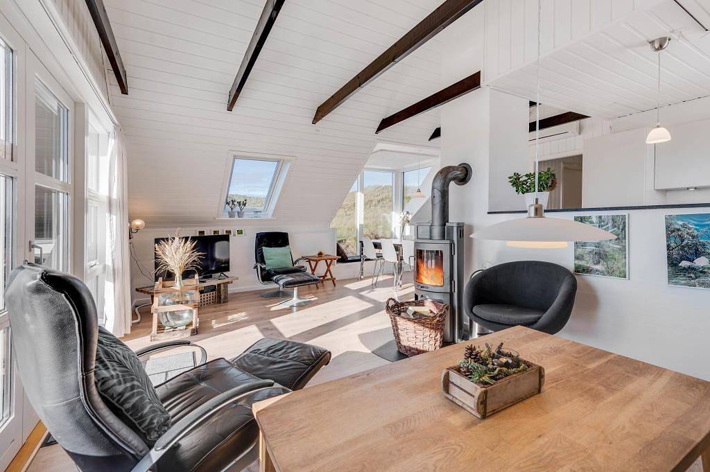 Strandnahes Ferienhaus mit Sauna in Klegod, 300 m zum Strand in Ringkøbing, Holmsland Klit