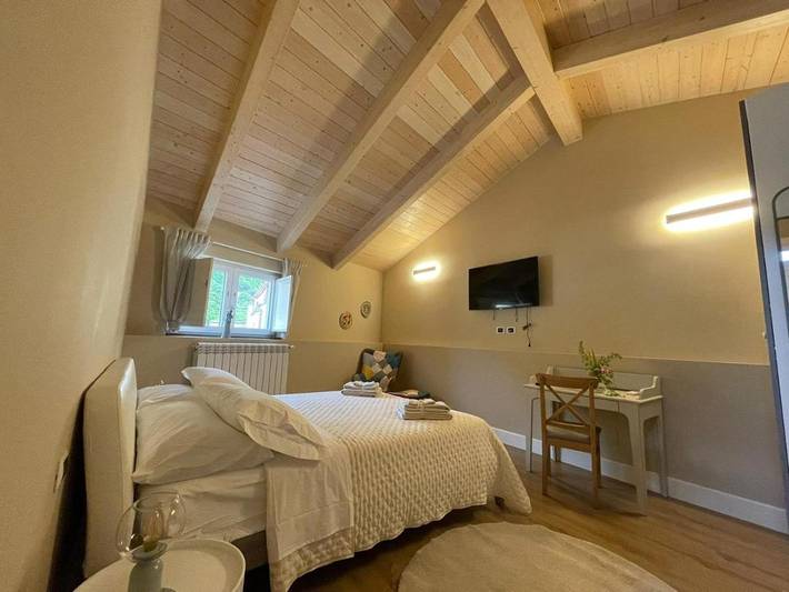 B&b per 4 persone, con Balcone e Terrazza nonché Panorama a Sant'Egidio del Monte Albino