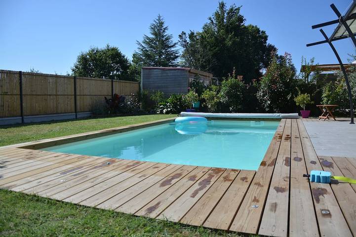 Location de vacances pour 7 personnes, avec Terrasse et Jardin à Ambarès-et-Lagrave