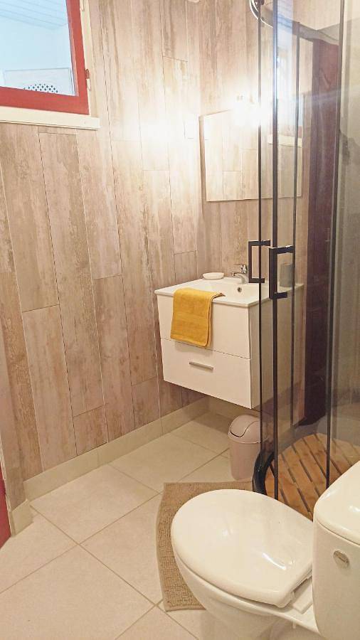 Location de vacances pour 8 personnes, avec vue et jardin, animaux acceptés à Beurières - 2