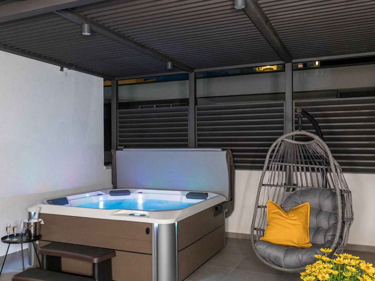 Apartment in Split near the Adriatic Coast in Podstrana, Split-Dalmatia