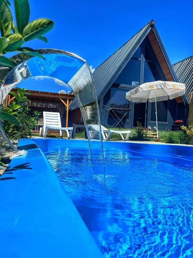 Casa de vacaciones para 5 personas, con piscina además de vistas y jardín - 1