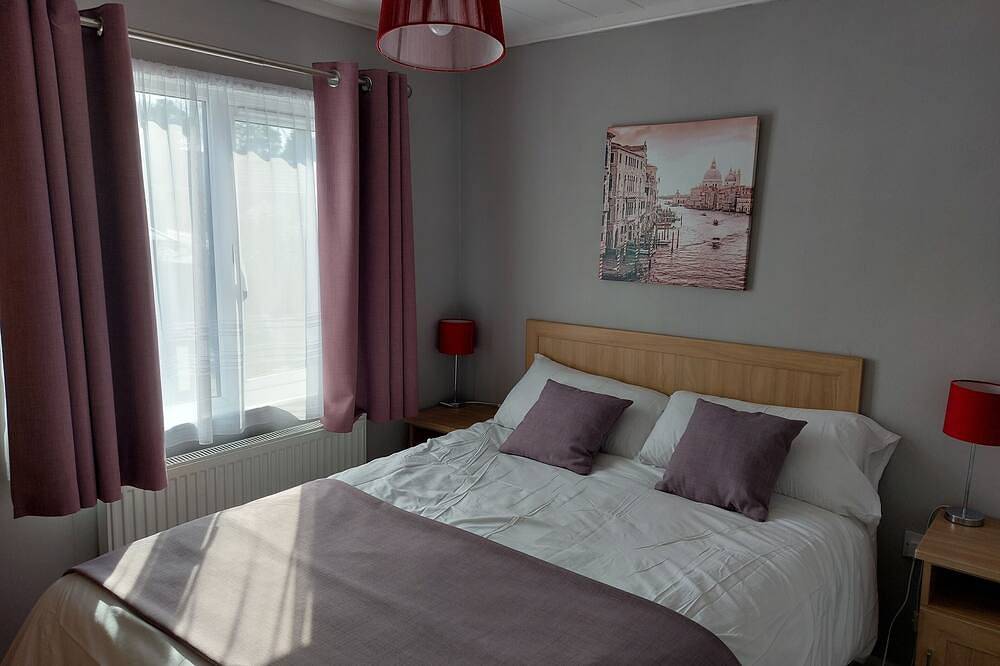 40 x 20 Fuß luxuriöse Ferienhütte in der Nähe von Scarborough; 3 Bett für 6 Personen, Whirlpool in North York Moors National Park