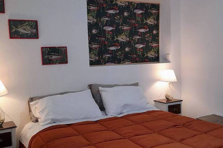 Ferienhaus  am Strand, 10 Meter vom Meer entfernt, privater Parkplatz. in Putzu Idu, San Vero Milis
