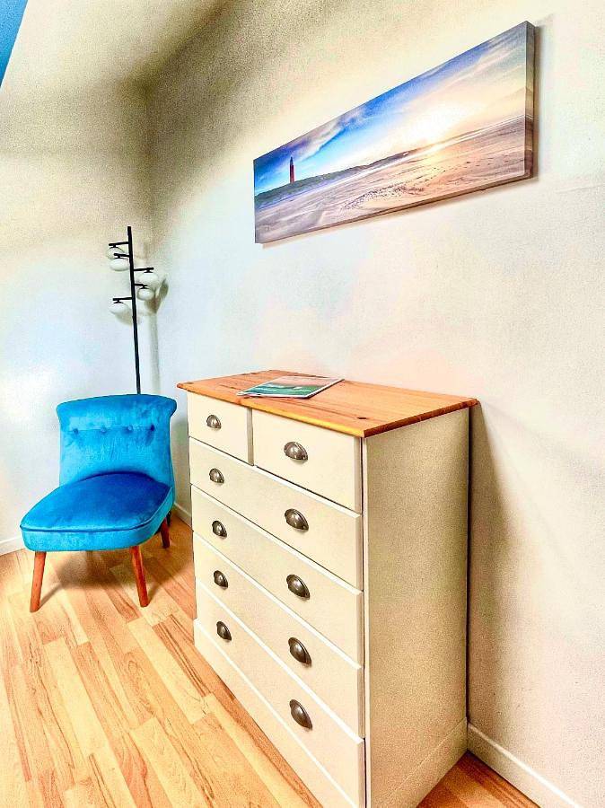 Gîte pour 2 personnes, avec terrasse ainsi que jacuzzi et jardin à Saint-Just-Luzac - 3