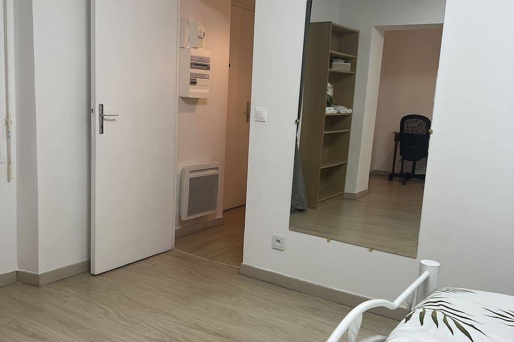 Appartement entier, Appartement lumineux à 2 pas d’Enghien et à 15mins de Paris in Montmorency, Val-d'Oise