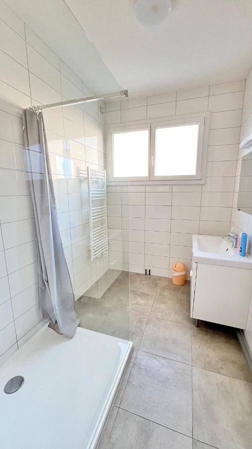 Location de vacances pour 20 personnes, avec terrasse et vue à Bourg-en-Bresse - 3