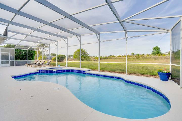 Große Villa – in der Nähe von Disney mit erweiterter Terrasse und Blick auf den Golfplatz in Highlands Reserve (FL), Zentral Florida