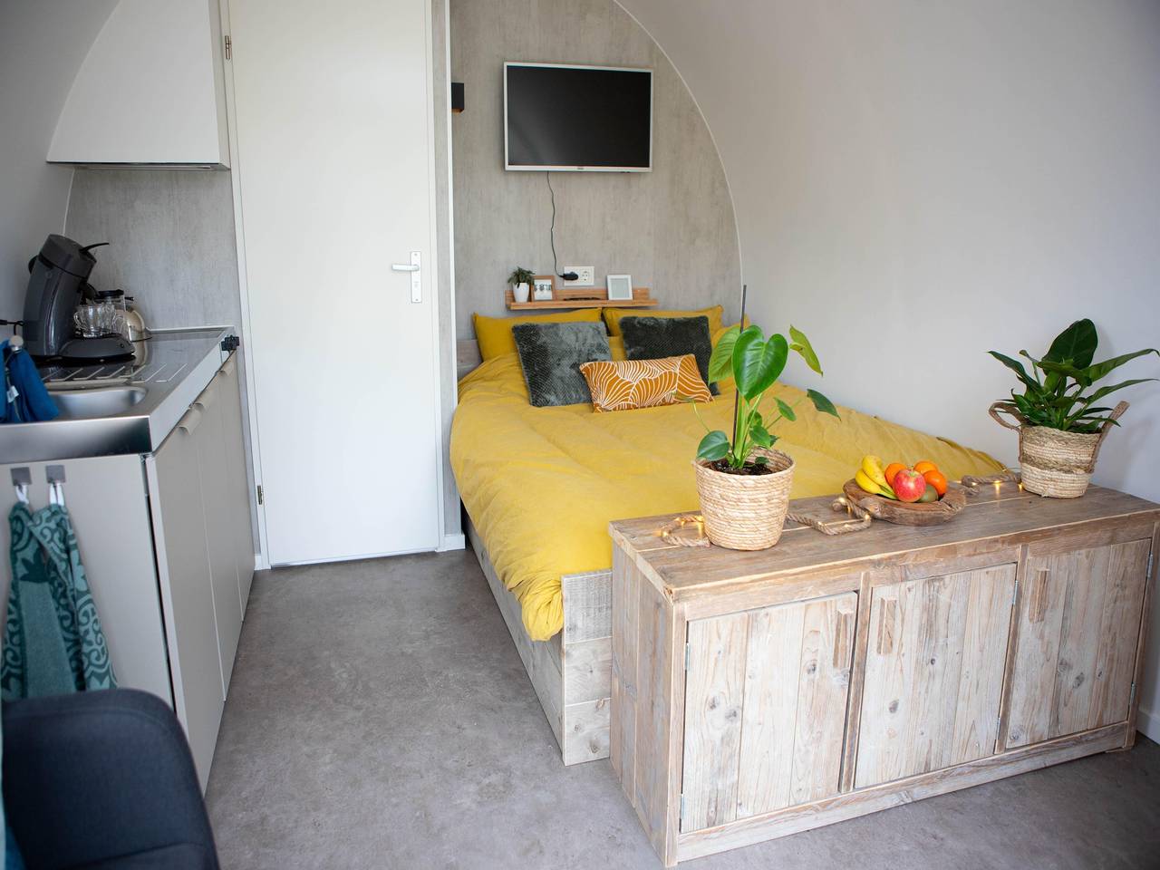 Leuke Tiny Home gelegen naast een eigen in Oirschot, Noord-Brabant