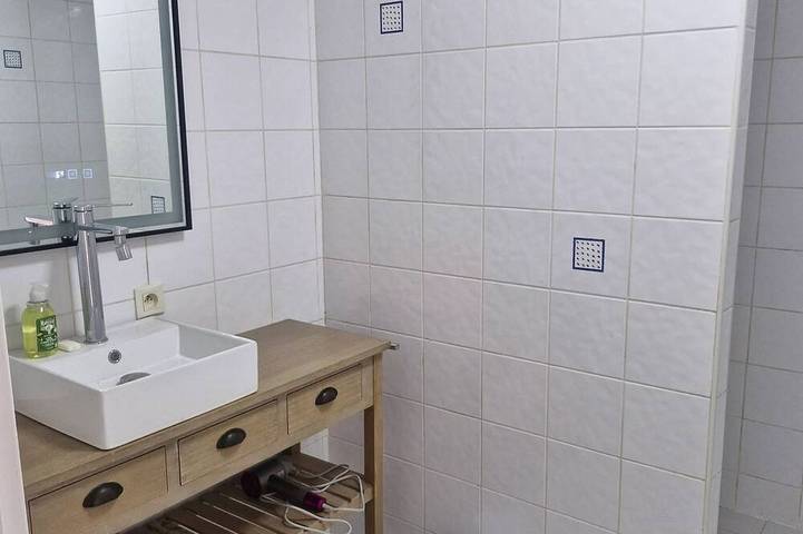 Location de vacances pour 4 personnes, avec jardin à Villars-en-Pons