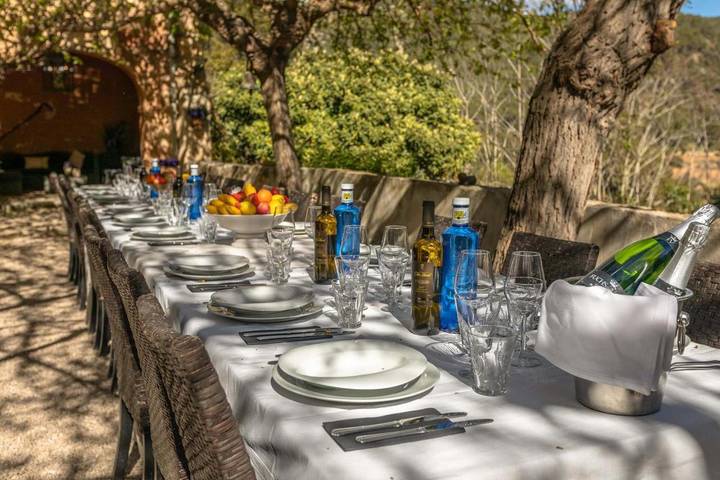 Casa rural para 32 personas, con Balcón y Jacuzzi además de Terraza y Jardín en San Pedro de Ribas - 3