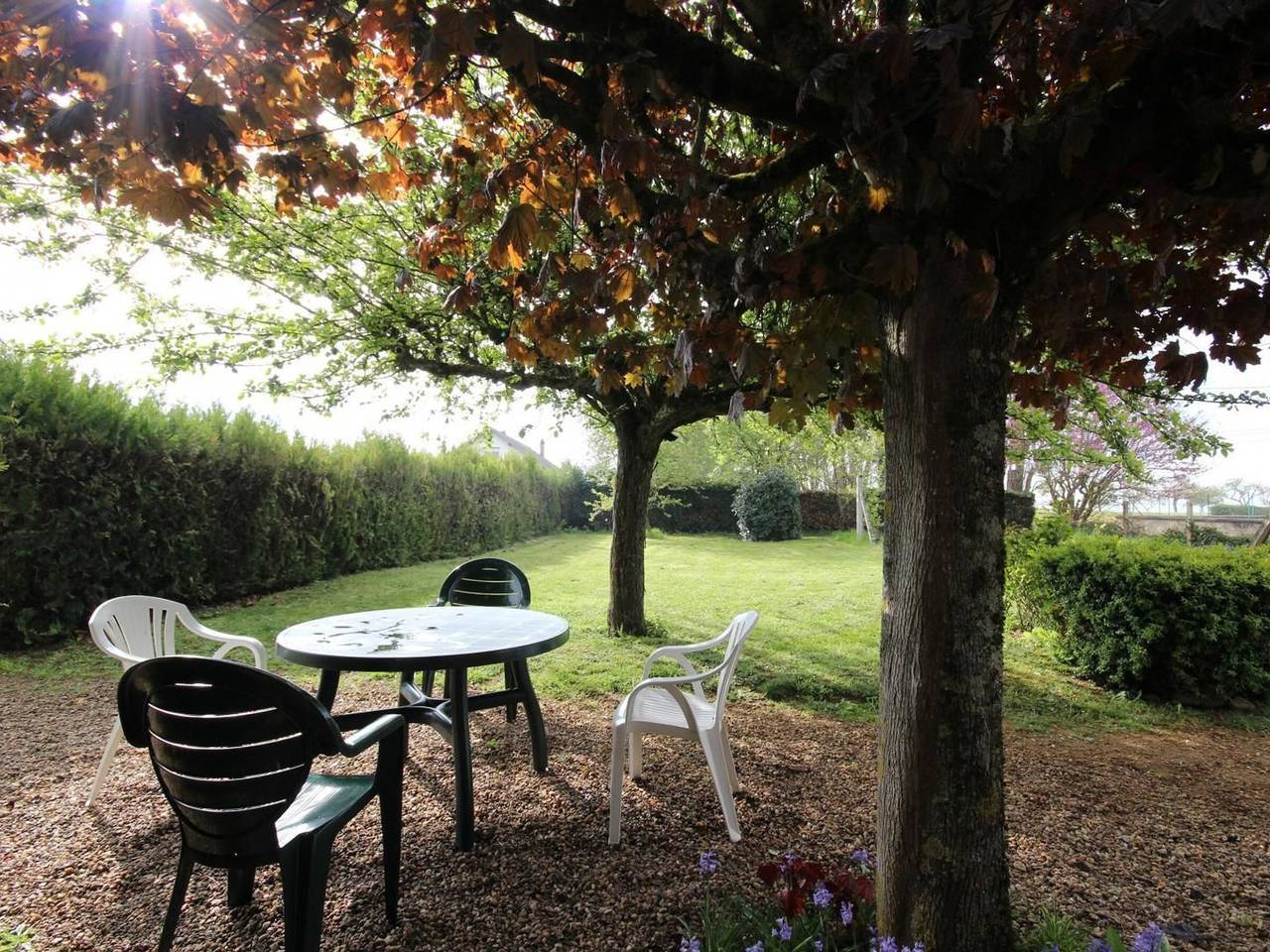 Gemütliches Ferienhaus mit Garten, Internet, Haustiere erlaubt, Fahrräder in der Nähe von Kultursites in Bulcy, Loire-Tal