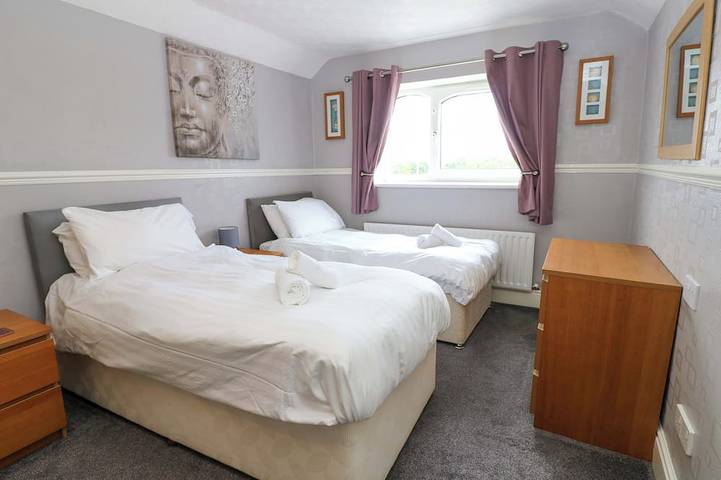 Fern Lee, pet friendly, with hot tub in Carlisle in Carlisle, Cumbria