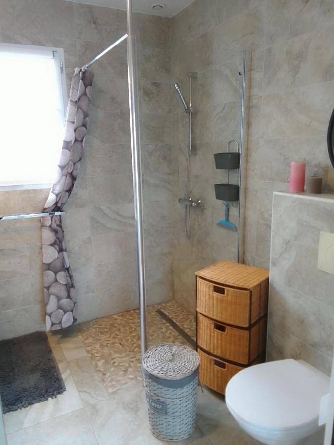 Location de vacances pour 4 personnes, avec terrasse à Saint-Pierre-en-Port - 2