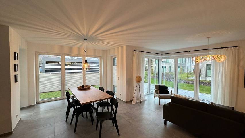 Ferienwohnung für 6 Personen, mit Terrasse und Garten in Varel - 4