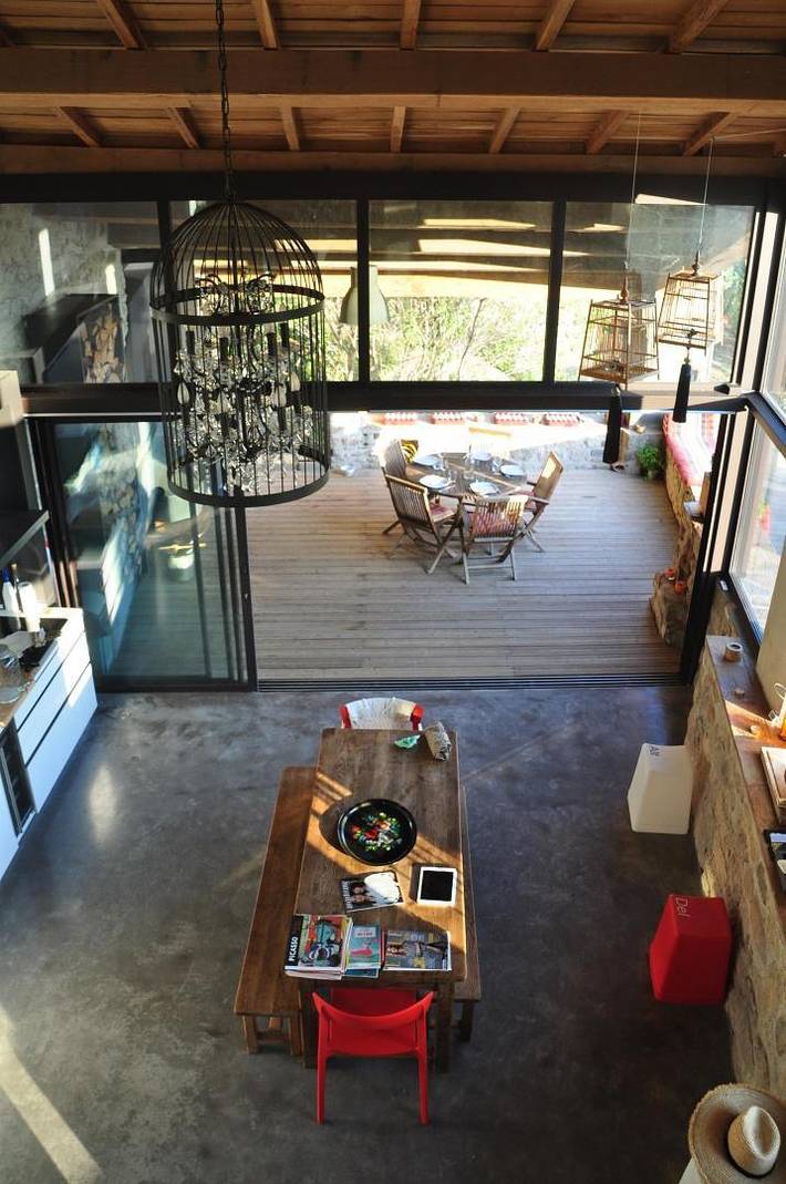Gîte pour 11 personnes, avec piscine et jardin à Dio-et-Valquières - 4