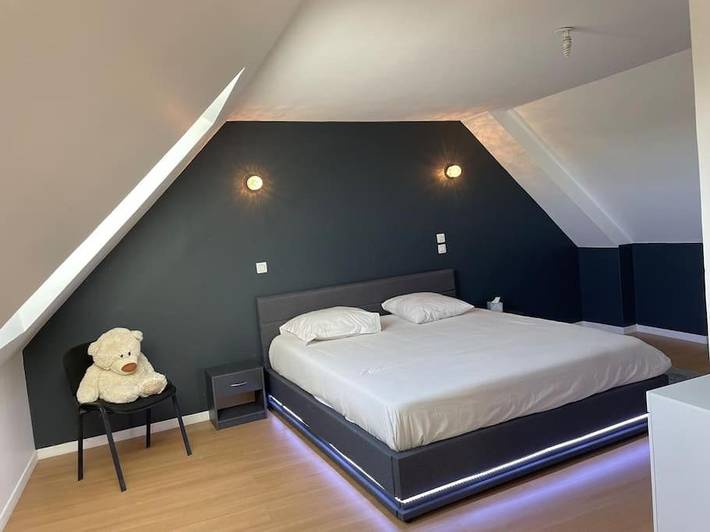 Location de vacances pour 6 personnes, avec terrasse et vue à Moyrazès - 3