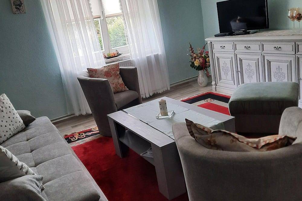 Ganze Wohnung, Ferienwohnung Fewo am Schloss in Stavenhagen, Mecklenburgische Seenplatte