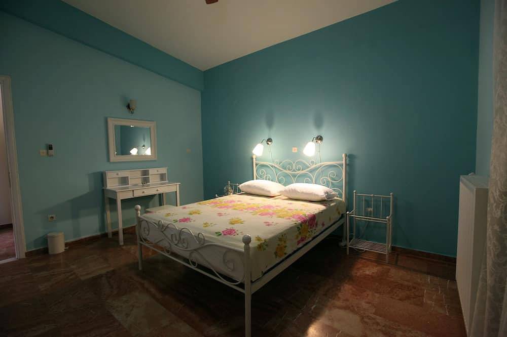 Villa Orestes in Exostis the balcony of Nafplion in Aria, Nafplio
